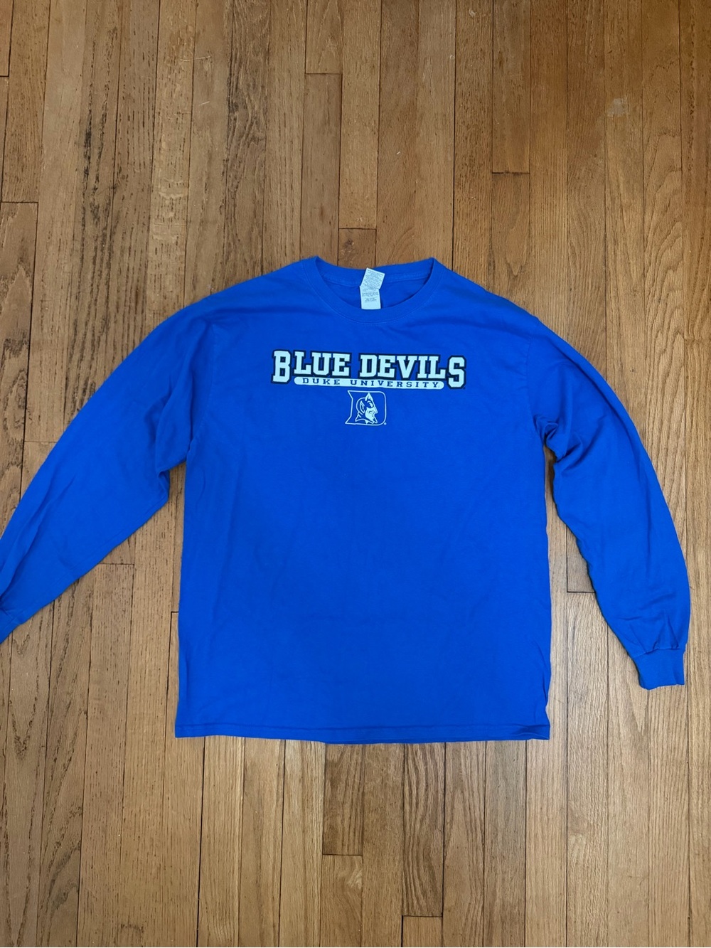 Duke Blue Devils Gildan Long Sleeve Shirt - Size L